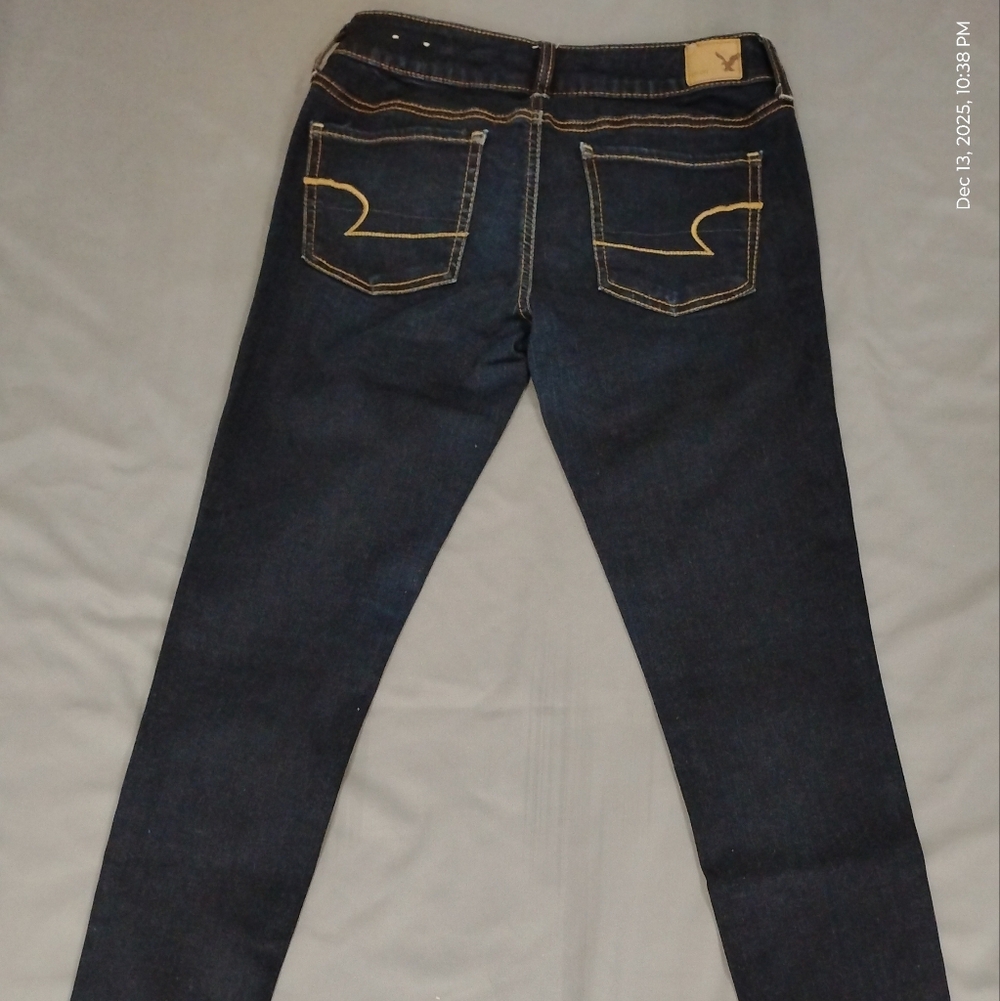 American Eagle Outfitters Dark Indigo Jeans Size 4